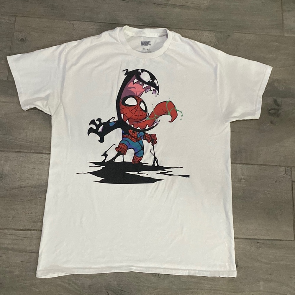 Marvel Venom/Spider-Man white short sleeve T shirt size medium